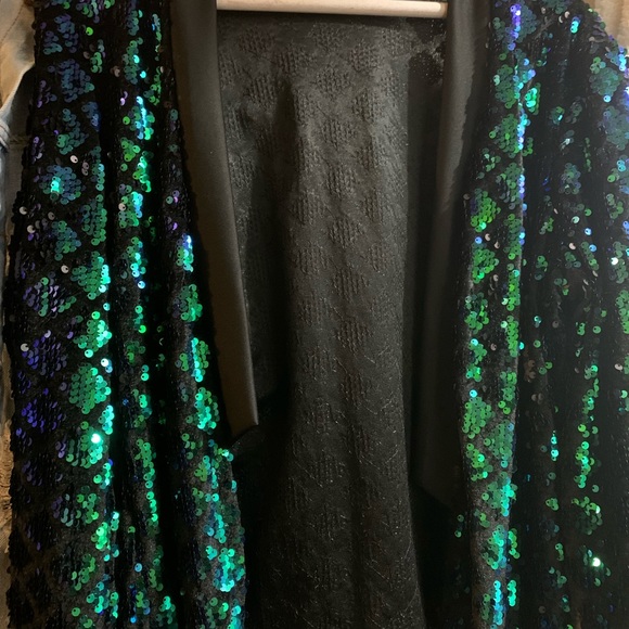 Size 8 1/2 booties with matching blazer (medium) - Picture 11 of 12